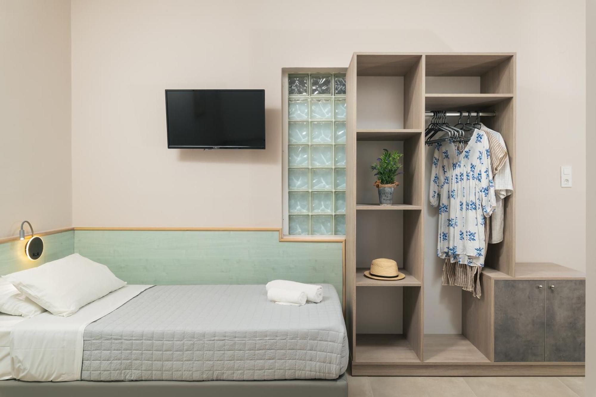 Stefanie Studios Agia Marina  Ngoại thất bức ảnh